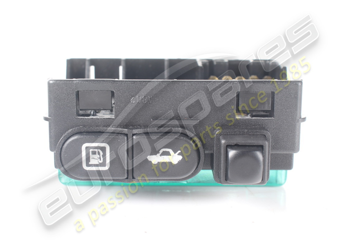 ÉCLAIRAGE DE BOÎTE À GANTS D'OCCASION Maserati . RÉFÉRENCE 716338000 (1)