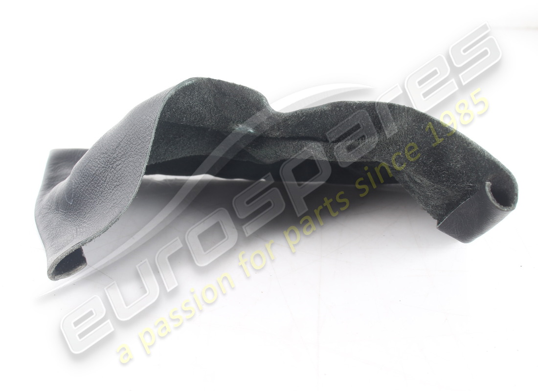 SOUFFLETS DE COLONNE DE DIRECTION D'OCCASION MASERATI. RÉFÉRENCE 981001100 (2) soufflets de colonne de direction d'occasion maserati. référence 981001100 (2)