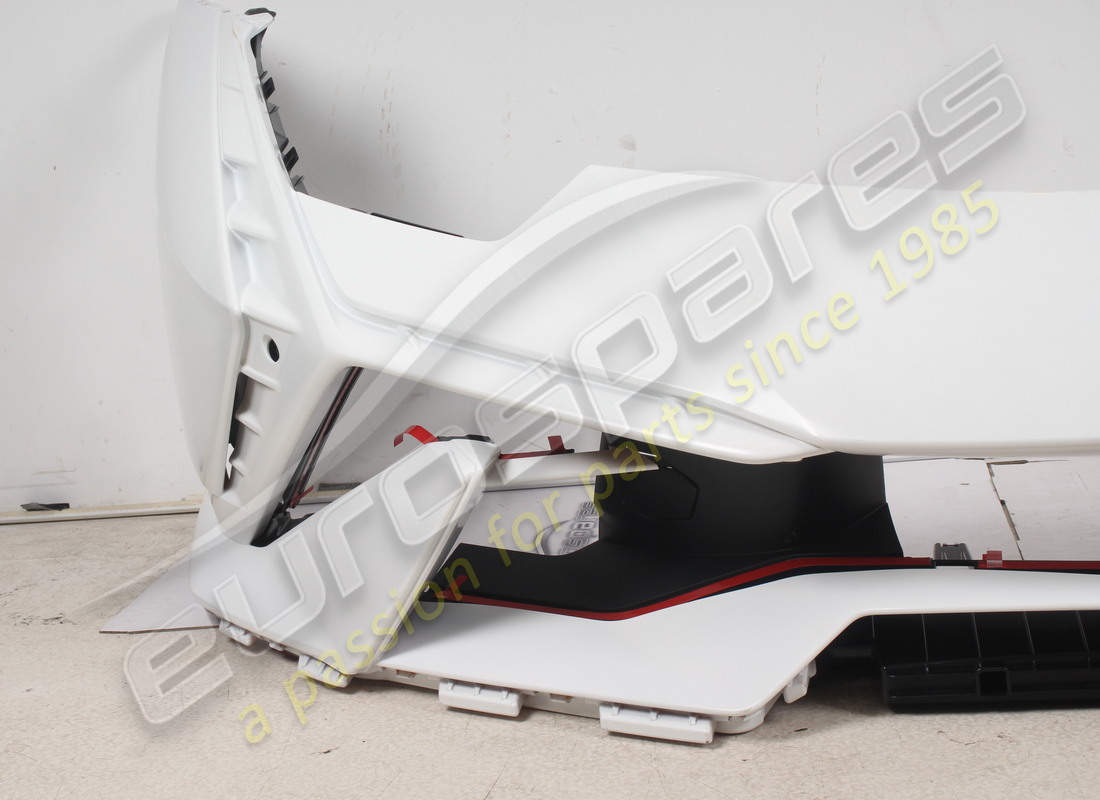 nouveau pare-chocs lamborghini. numéro de pièce 4t0807103aegru (2)