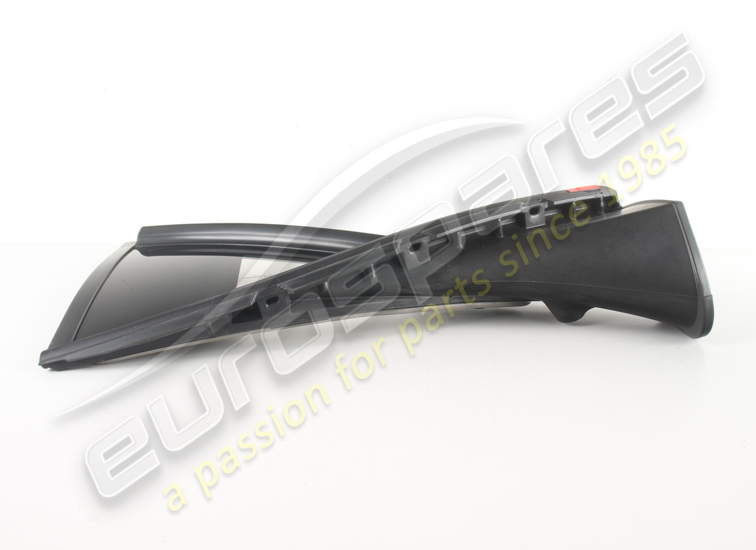 nouveau ferrari lexan latéral droit complet. référence 83925500 (5)