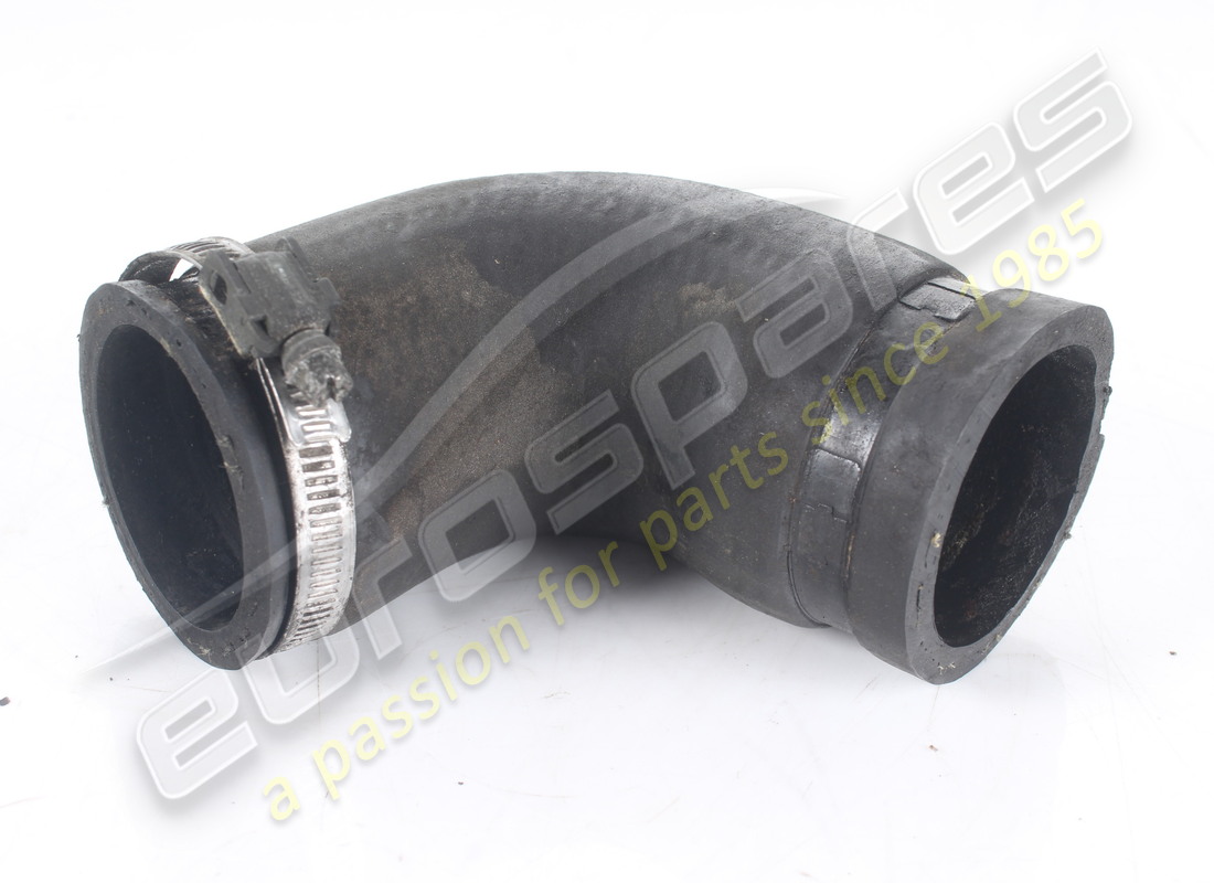 MANCHON DE LIVRAISON AÉRIENNE UTILISÉ Maserati . RÉFÉRENCE 495365900 (1)