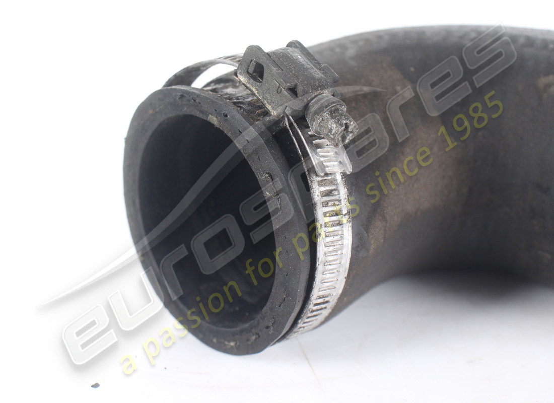 manchon de livraison aérienne utilisé maserati. référence 495365900 (2)