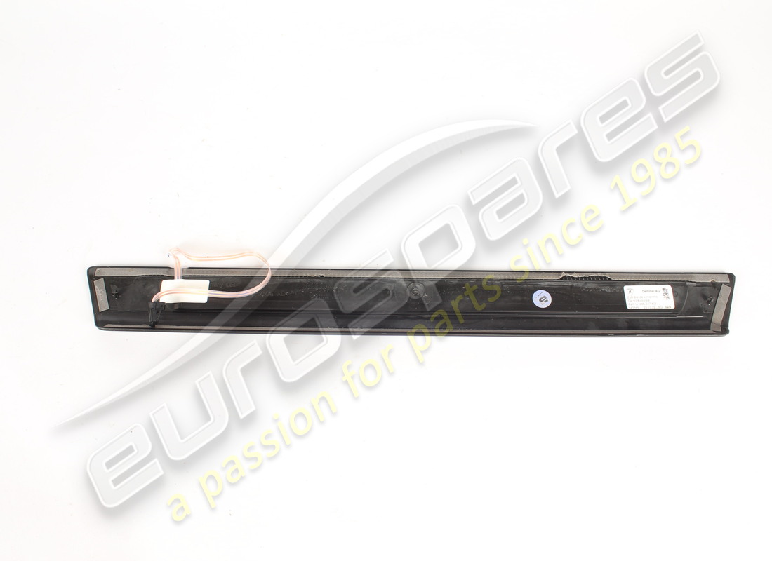 utilisé lamborghini lumière d'entrée. numéro de pièce 4ml947405 (2)