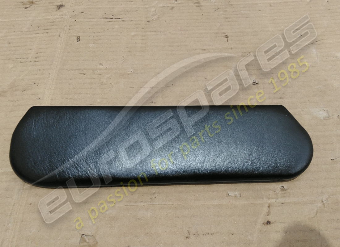 UTILISÉ Aston Martin ENSEMBLE DE COUSSIN, ACCOUDOIR DE PORTE, SUPÉRIEUR, DROIT. NUMÉRO DE PIÈCE 4G4324070AAW (1)