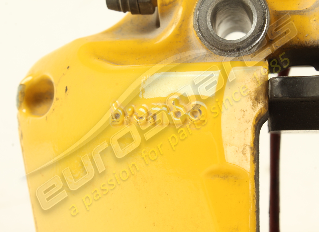 utilisé ferrari étrier avant gauche avec plaquettes -. numéro de pièce 267314 (3)