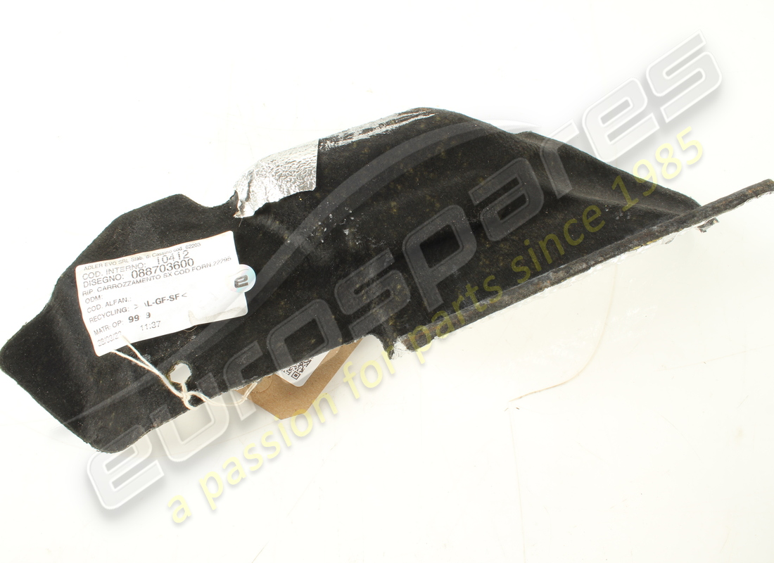 bouclier thermique arrière gauche d'occasion ferrari. numéro de pièce 88703600 (2)