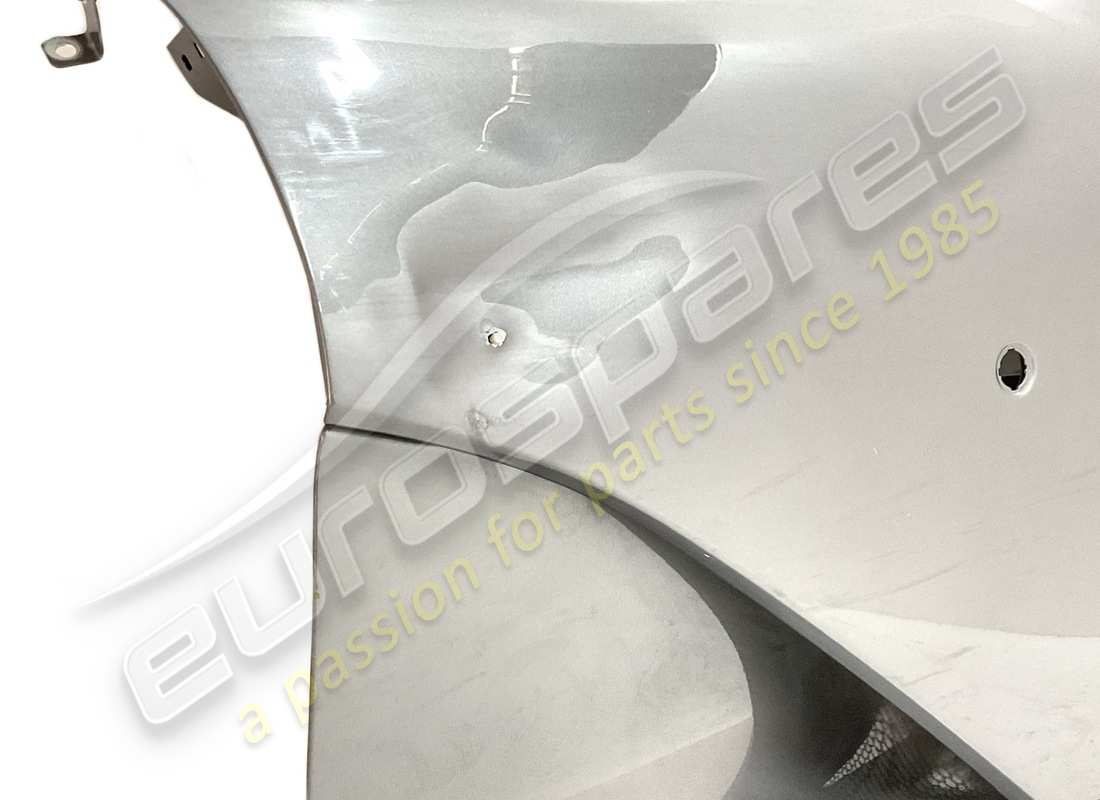 aile avant droite complète ferrari endommagée. numéro de pièce 88189611 (3)