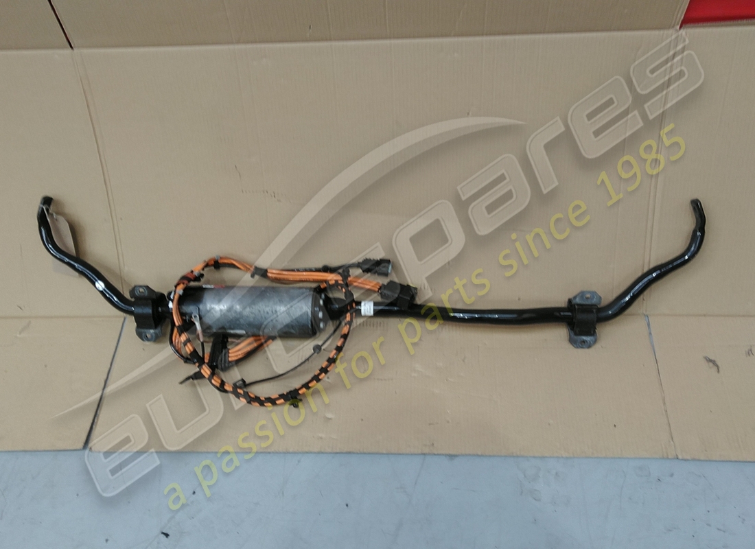 BARRE STABILISATRICE Lamborghini UTILISÉE. NUMÉRO DE PIÈCE 4M0511023Q (1)