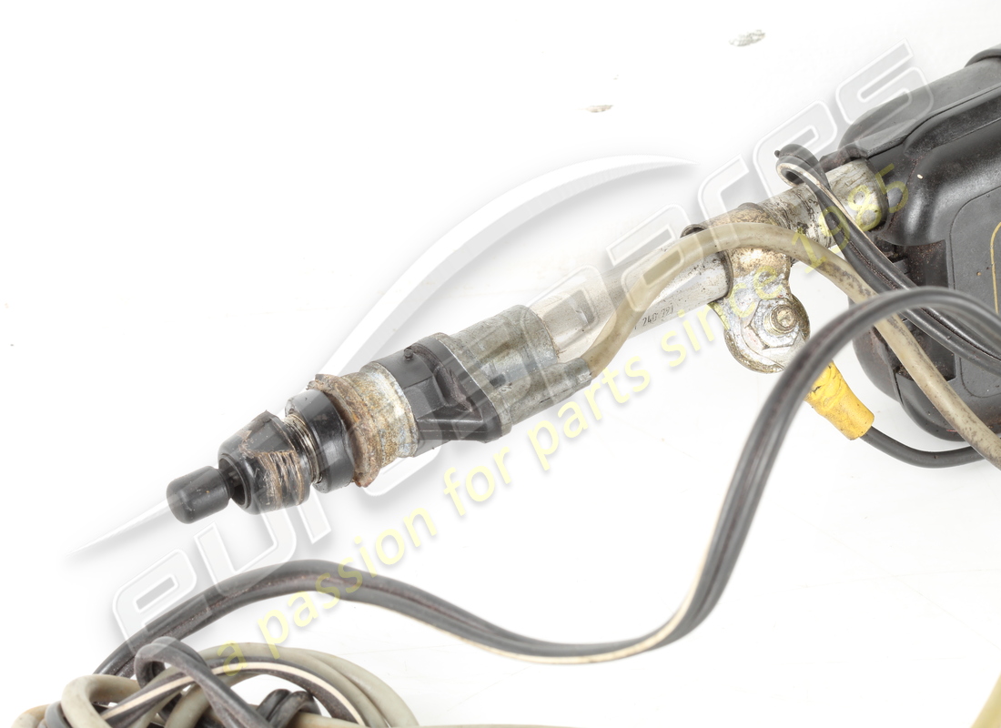 damaged ferrari electric aerial. part number 66235900 (3)