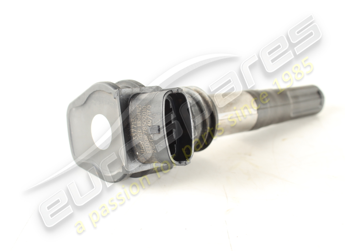 bobine d'allumage ferrari utilisée. numéro de pièce 337713 (1)
