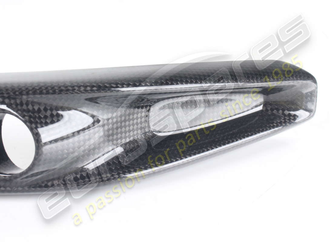 UTILISÉ FERRARI PARTIE SUPÉRIEURE DE LA POIGNÉE DU TUNNEL. NUMÉRO DE PIÈCE 89148500 (3) utilisé ferrari partie supérieure de la poignée du tunnel. numéro de pièce 89148500 (3)