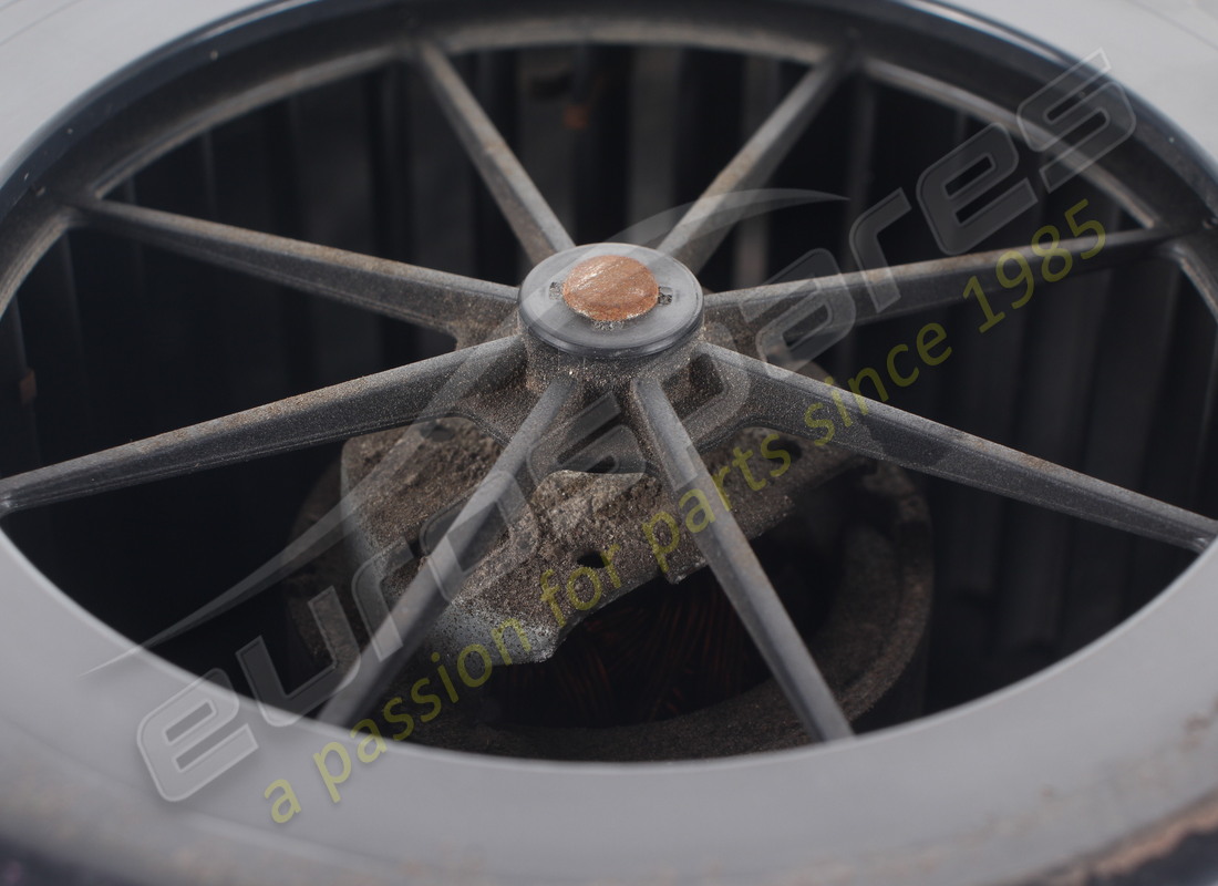 ventilateur électrique d'occasion ferrari lh provenant de ch no 76081. numéro de pièce 62438800 (7)