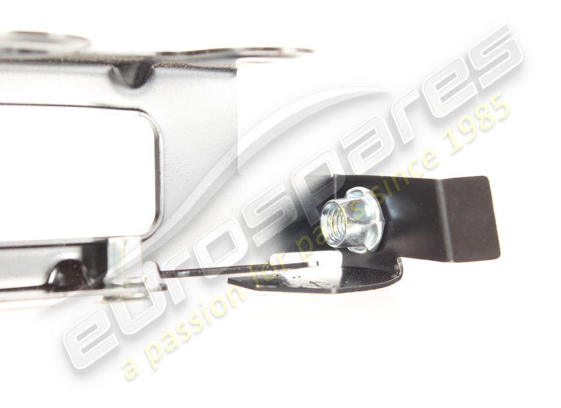 utilisé ferrari support arrière. numéro de pièce 302798 (2)