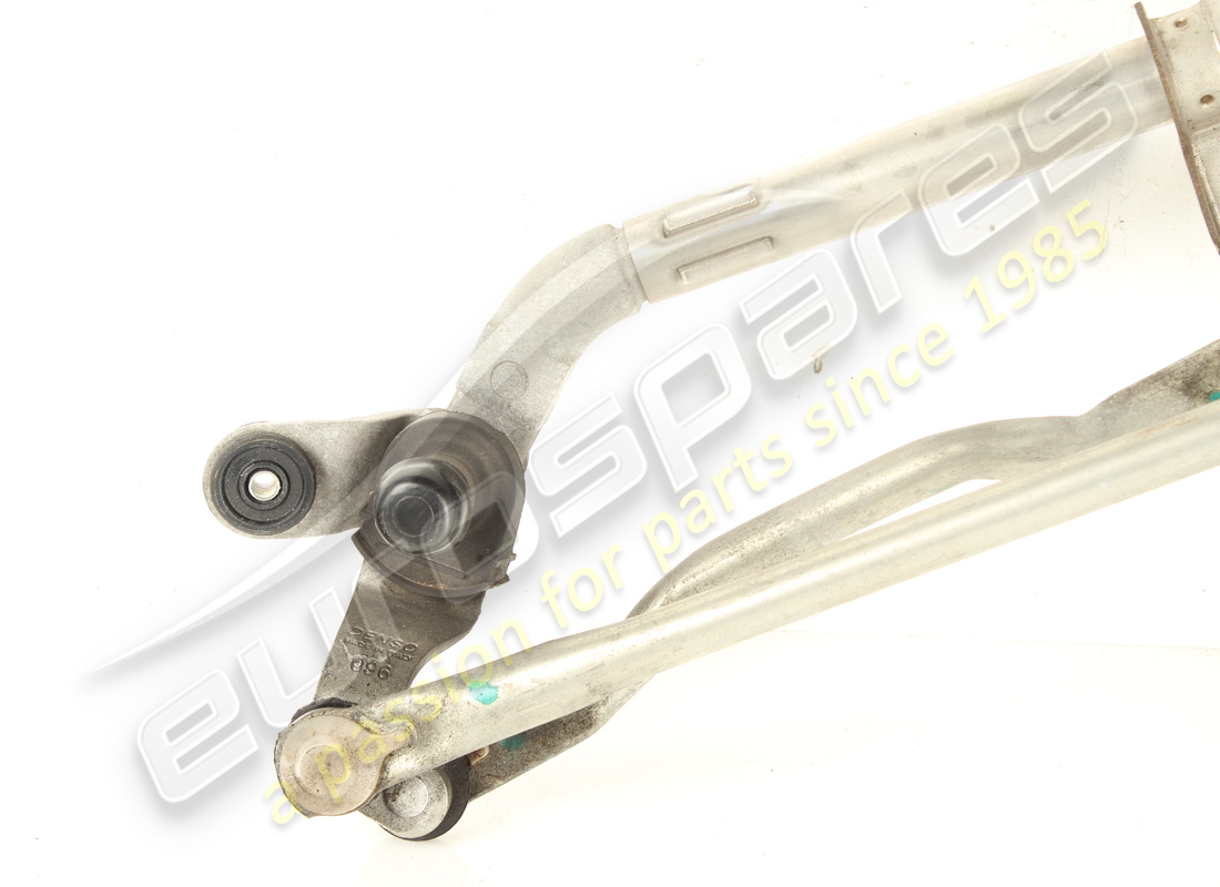 essuie-glace ferrari utilisé avec moteur. numéro de pièce 85804100 (6)