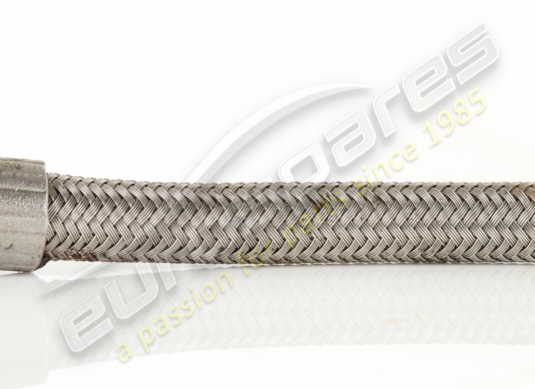 tuyau de carburant ferrari utilisé. numéro de pièce 123022 (3)