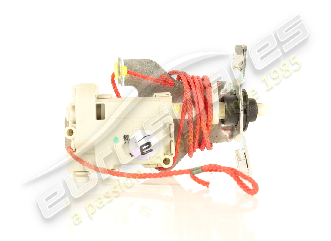 ACTIONNEUR Ferrari UTILISÉ. NUMÉRO DE PIÈCE 85143200 (1)