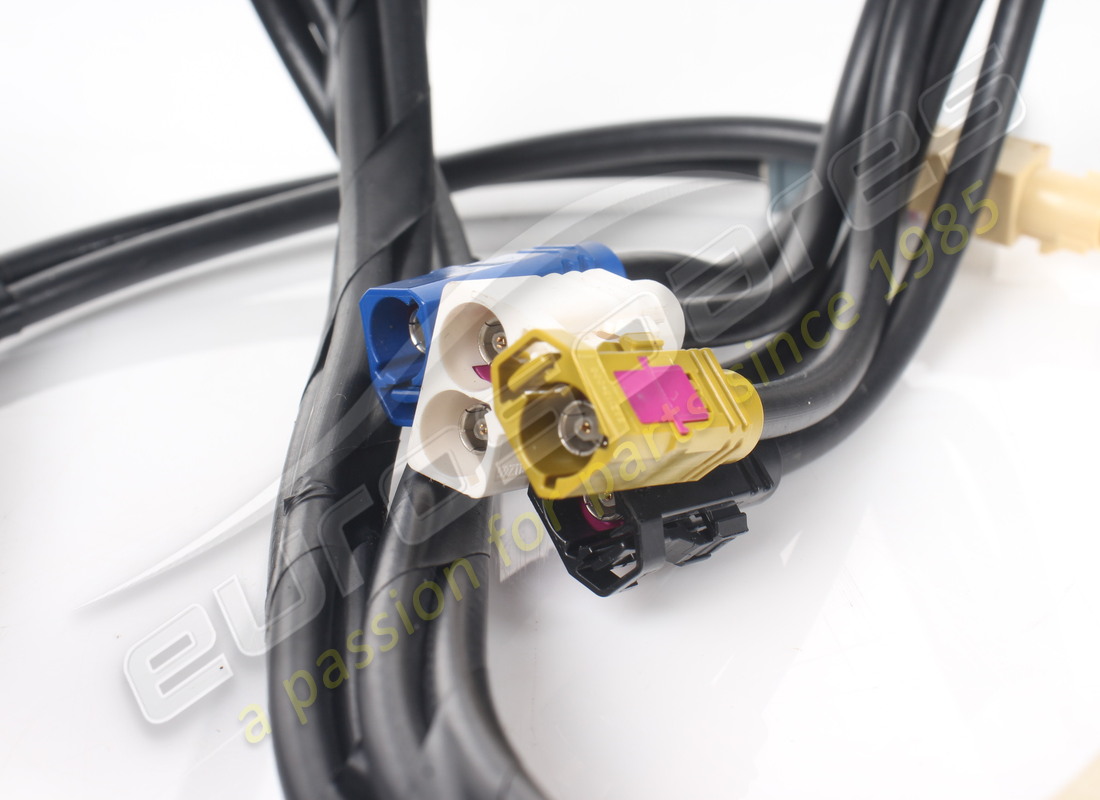 utilisé ferrari antenne cavo plancia gdx. numéro de pièce 818640 (2)