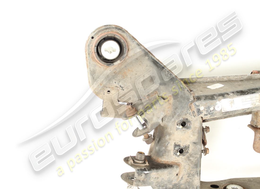 utilisé maserati cadre arrière complet. numéro de pièce 670007569 (2)