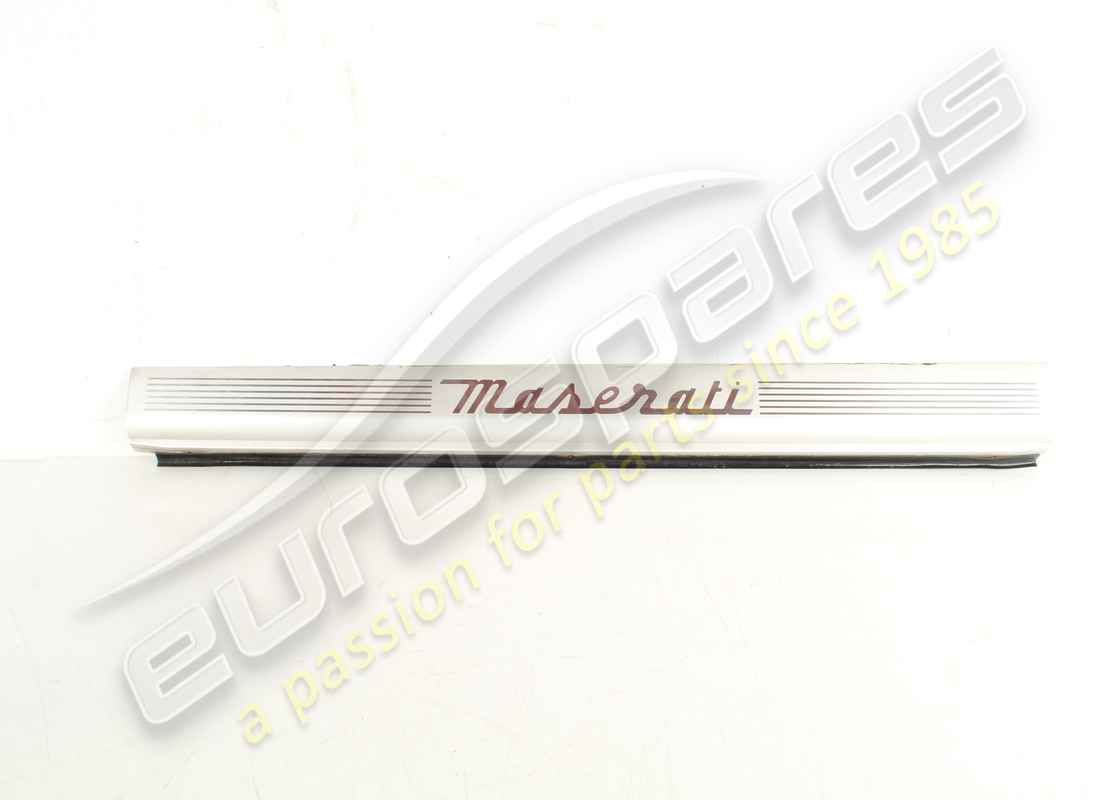 UTILISÉ Maserati MODANATURA SOTTOPORTA SX . NUMÉRO DE PIÈCE 386100313 (1)