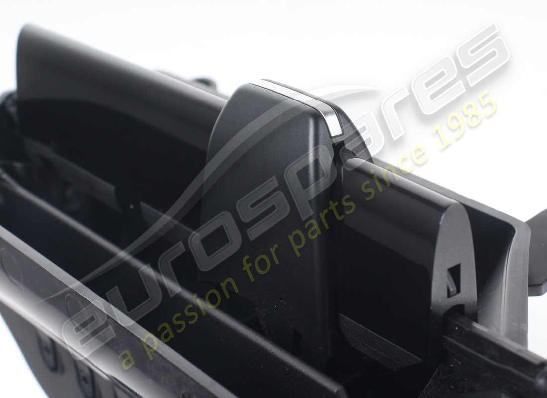 UTILISÉ FERRARI BOCCHETTA CENTRALE GDX. NUMÉRO DE PIÈCE 969314 (5) utilisé ferrari bocchetta centrale gdx. numéro de pièce 969314 (5)