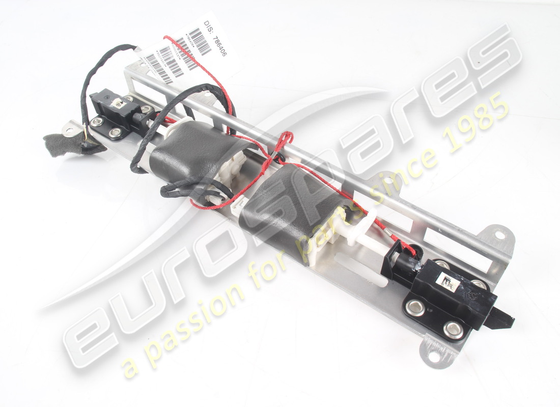 Serrure de porte de boîte à gants d'occasion Ferrari. Numéro de pièce 83340200 (1)