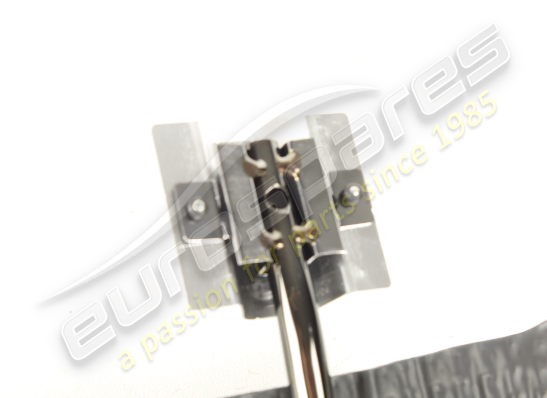 nouvel élément de support porsche. référence 9gt807381 (3)