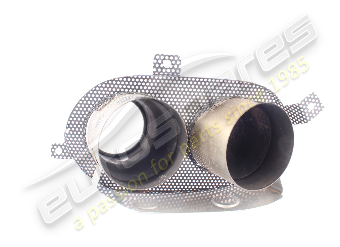 UTILISÉ FERRARI GRILLE DE TUYAU D'ÉCHAPPEMENT LH. NUMÉRO DE PIÈCE 86090500 (3) utilisé ferrari grille de tuyau d'échappement lh. numéro de pièce 86090500 (3)