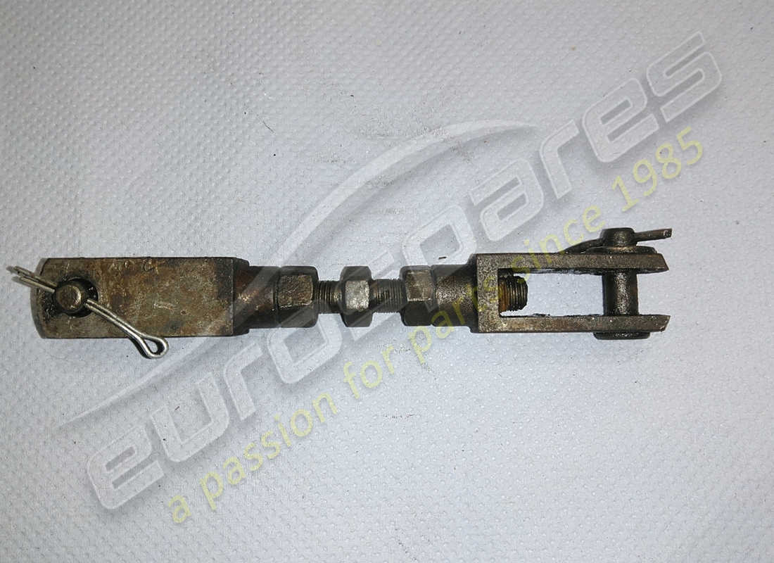 EUROSPARES AJUSTEUR ET FOURCHES UTILISÉS COMPLETS. NUMÉRO DE PIÈCE EAP1384312 (2) eurospares ajusteur et fourches utilisés complets. numéro de pièce eap1384312 (2)