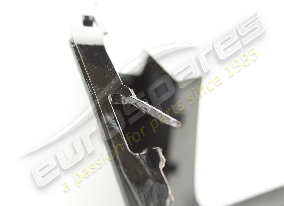 UTILISÉ EUROSPARES LAMBORGHINI URUS PARE-CHOC ARRIÈRE. NUMÉRO DE PIÈCE EAP1425710 (3) utilisé eurospares lamborghini urus pare-choc arrière. numéro de pièce eap1425710 (3)