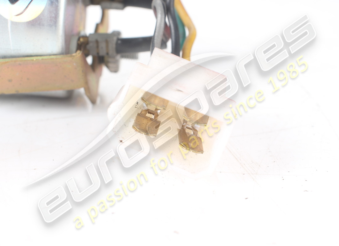 jauge de pression d'huile ferrari utilisé. numéro de pièce 40084105 (5)