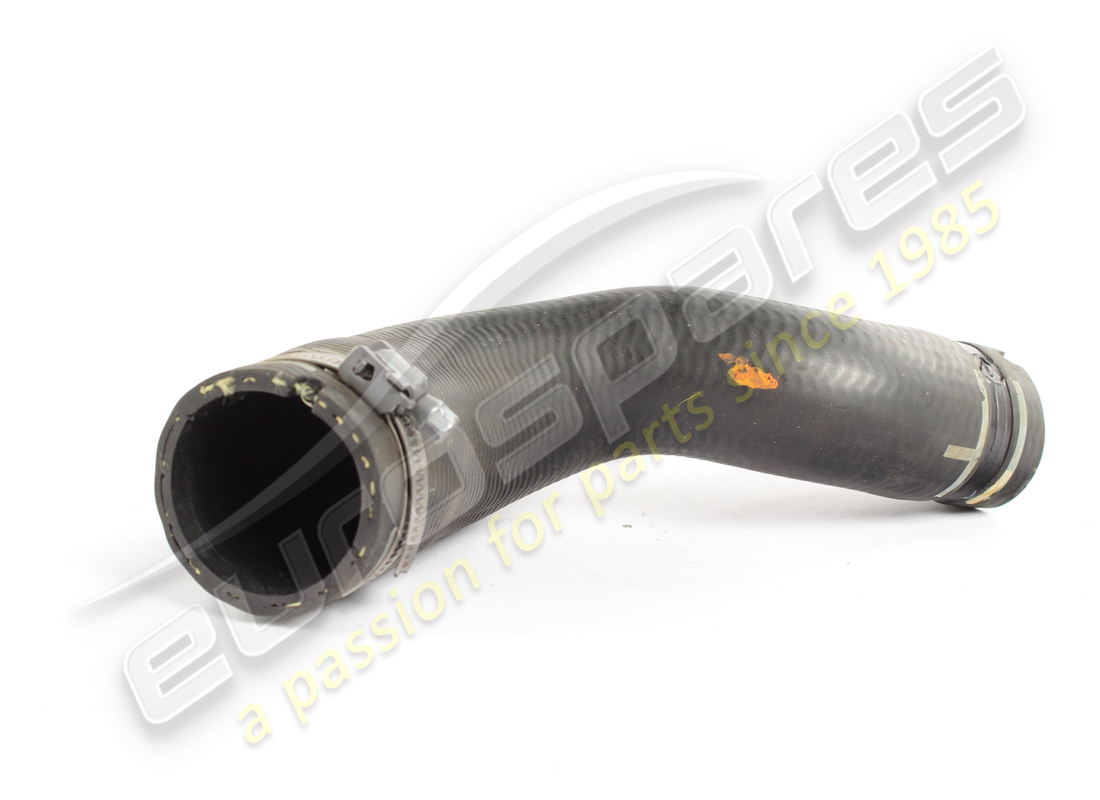 tuyau de retour d'eau ferrari utilisé sur le moteur. numéro de pièce 336919 (2)