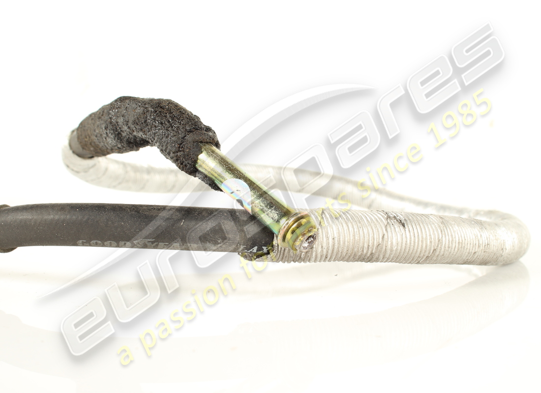 tuyau ferrari utilisé (non pour rd). numéro de pièce 64791300 (3)