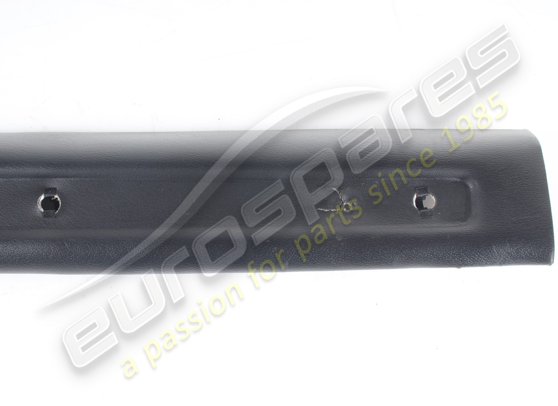 UTILISÉ FERRARI MOULAGE RH GTS. NUMÉRO DE PIÈCE 60356706 (3) utilisé ferrari moulage rh gts. numéro de pièce 60356706 (3)