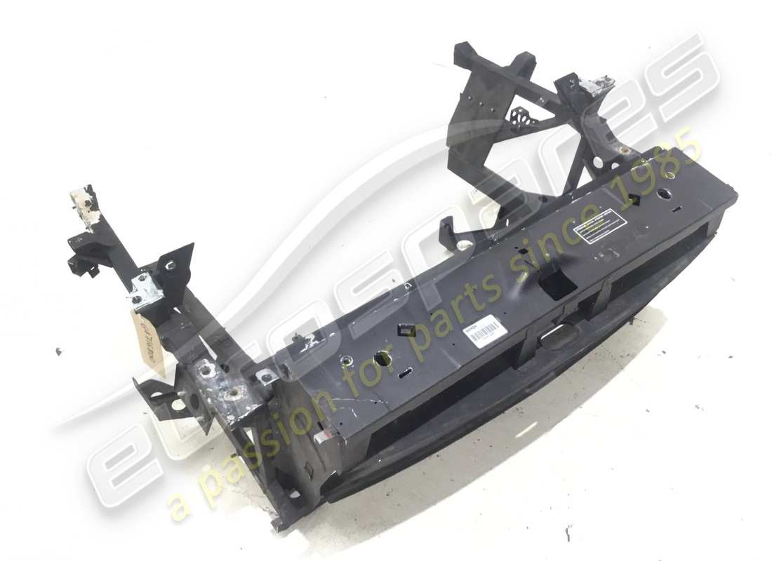 utilisé ferrari traverse avant complète. numéro de pièce 64716800 (3)