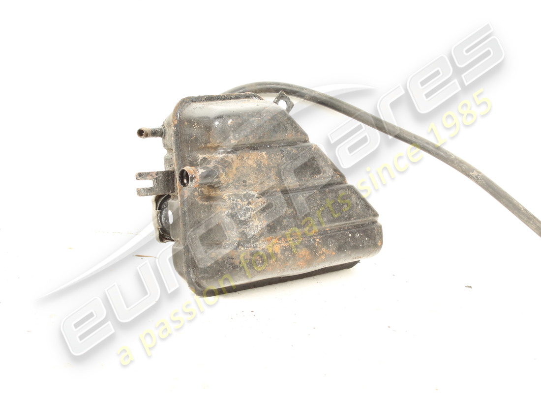réservoir collecteur d'eau ferrari utilisé. numéro de pièce 124264 (2)