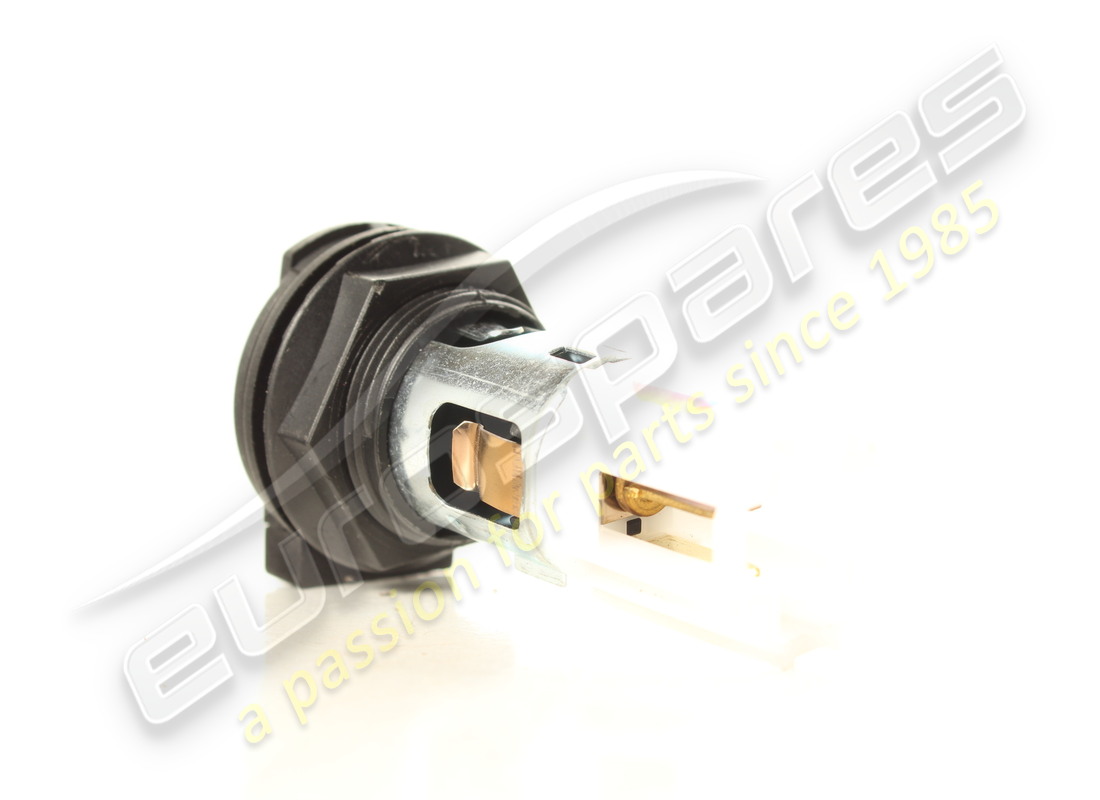 prise de lamborghini utilisée. numéro de pièce 8e0919309 (2)