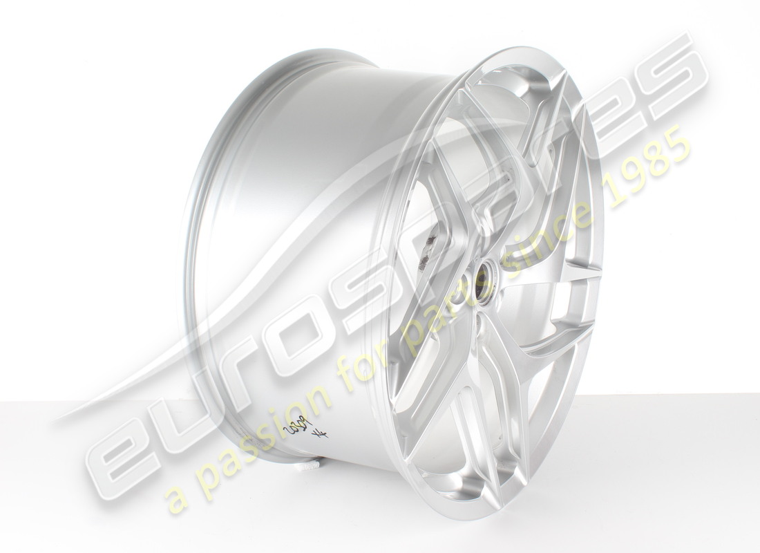 roue avant droite ferrari reconditionnée. numéro de pièce 334486 (2)