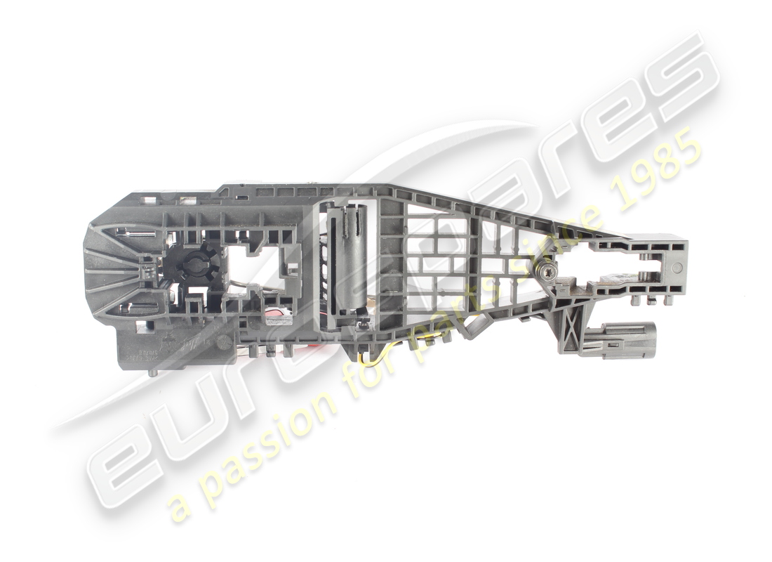 Poignée de porte extérieure droite d'occasion Maserati. Numéro de pièce 670036683 (1)