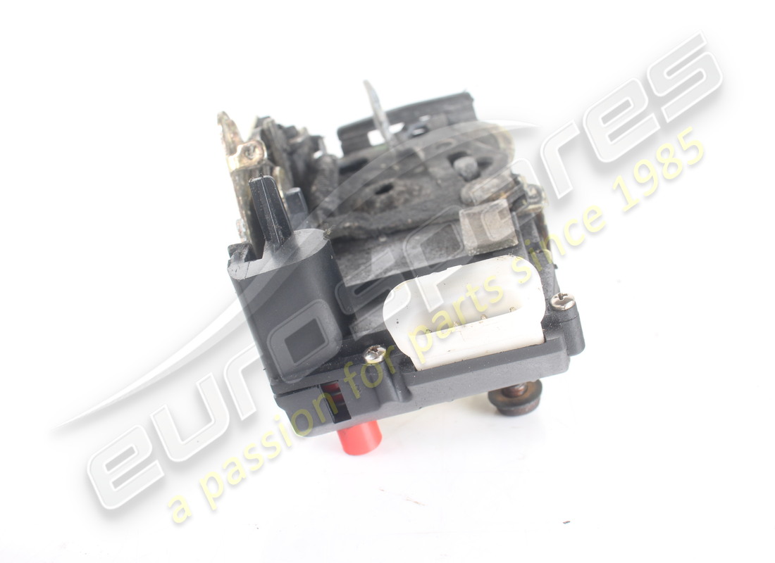 serrure de porte arrière gauche d'occasion maserati. référence 374500245 (6)