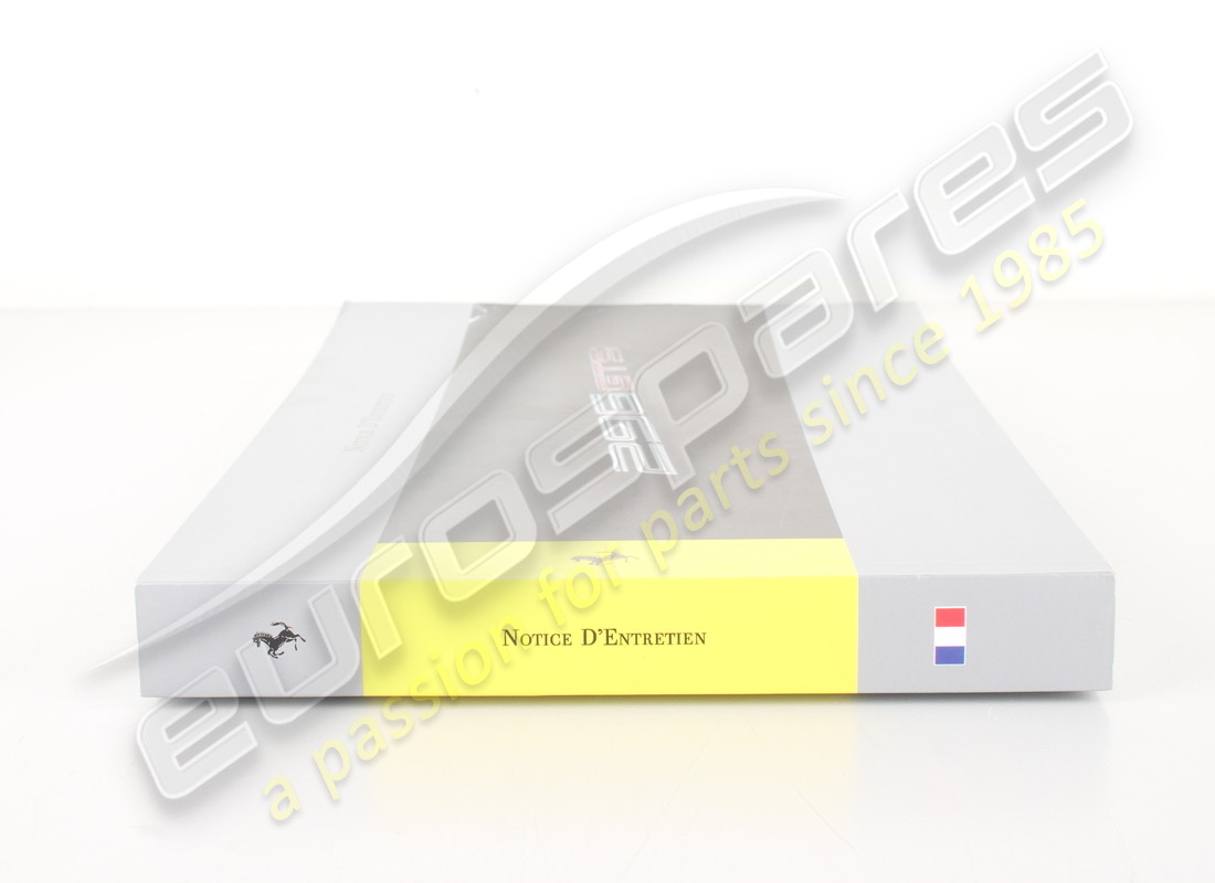 nouveau manuel du propriétaire ferrari. numéro de pièce 948774 (2)