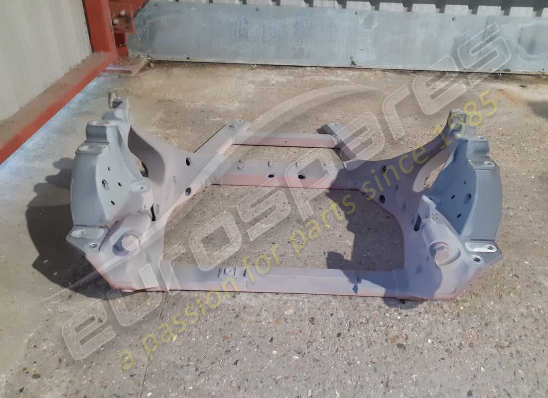 Ferrari SOUS-CHÂSSIS DE BOITE DE VITESSES UTILISÉ. NUMÉRO DE PIÈCE 985764995 (1)