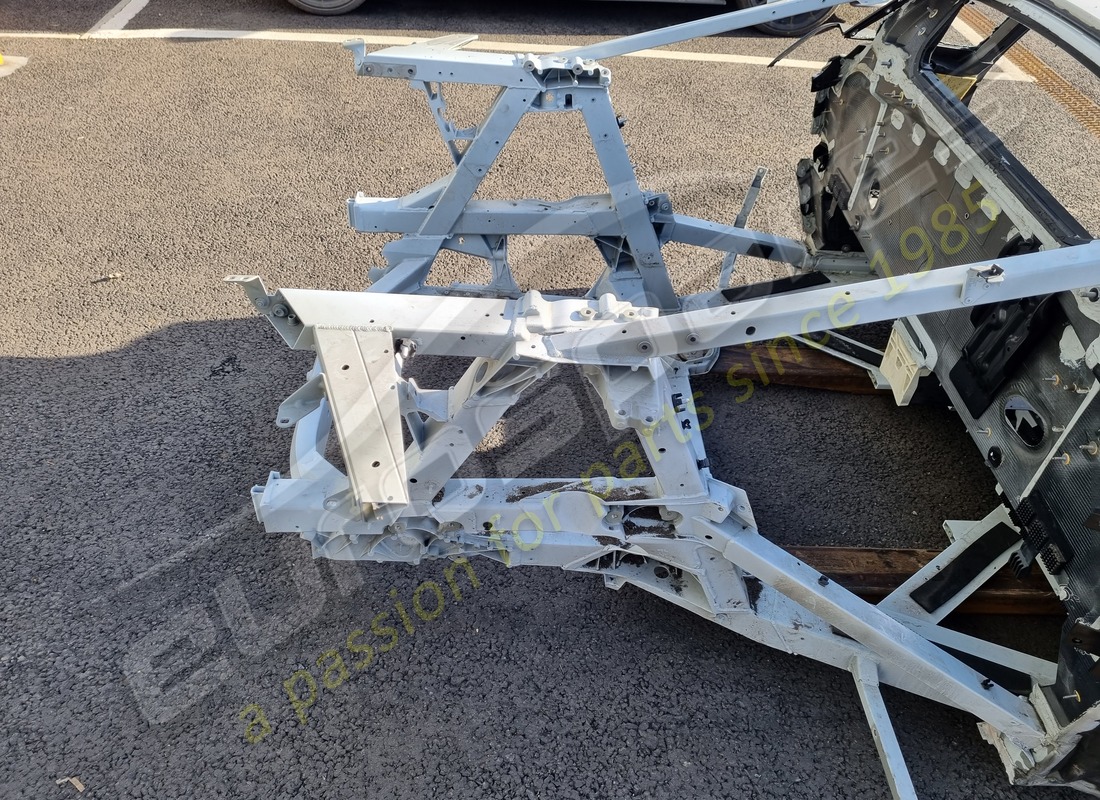 utilisé lamborghini ensemble d'extrémité arrière. numéro de pièce 4t8813031k (3)