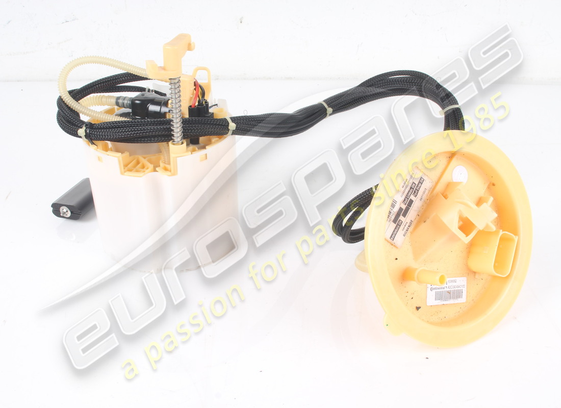 pompe à carburant complète ferrari d'occasion. numéro de pièce 838682 (1)