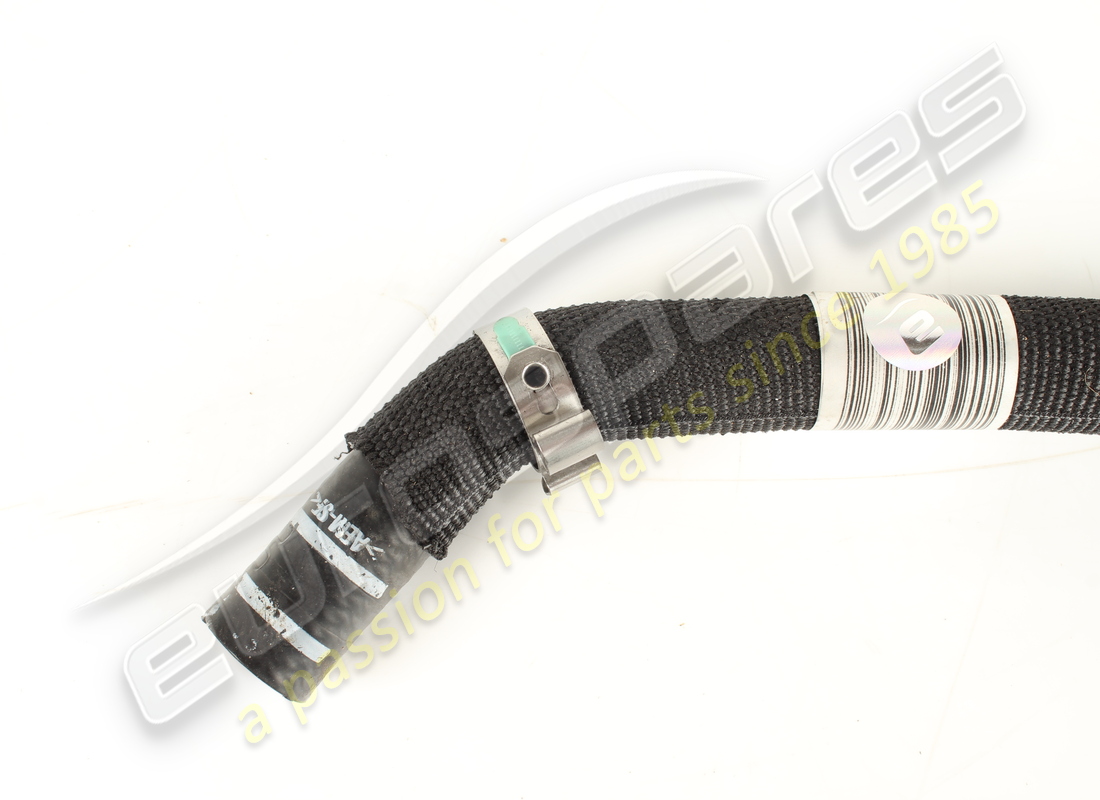 tuyau d'alimentation de soubassement arrière d'occasion ferrari. numéro de pièce 945393 (3)