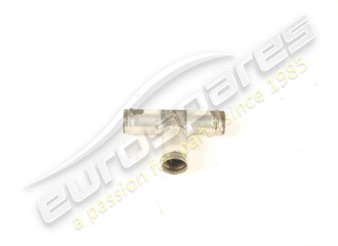UNION DE PIÈCE EN T D'OCCASION Ferrari. NUMÉRO DE PIÈCE 107394 (1)