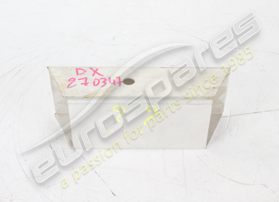 nouvelle diagonale interne centrale ferrari rh. numéro de pièce 270347 (2)