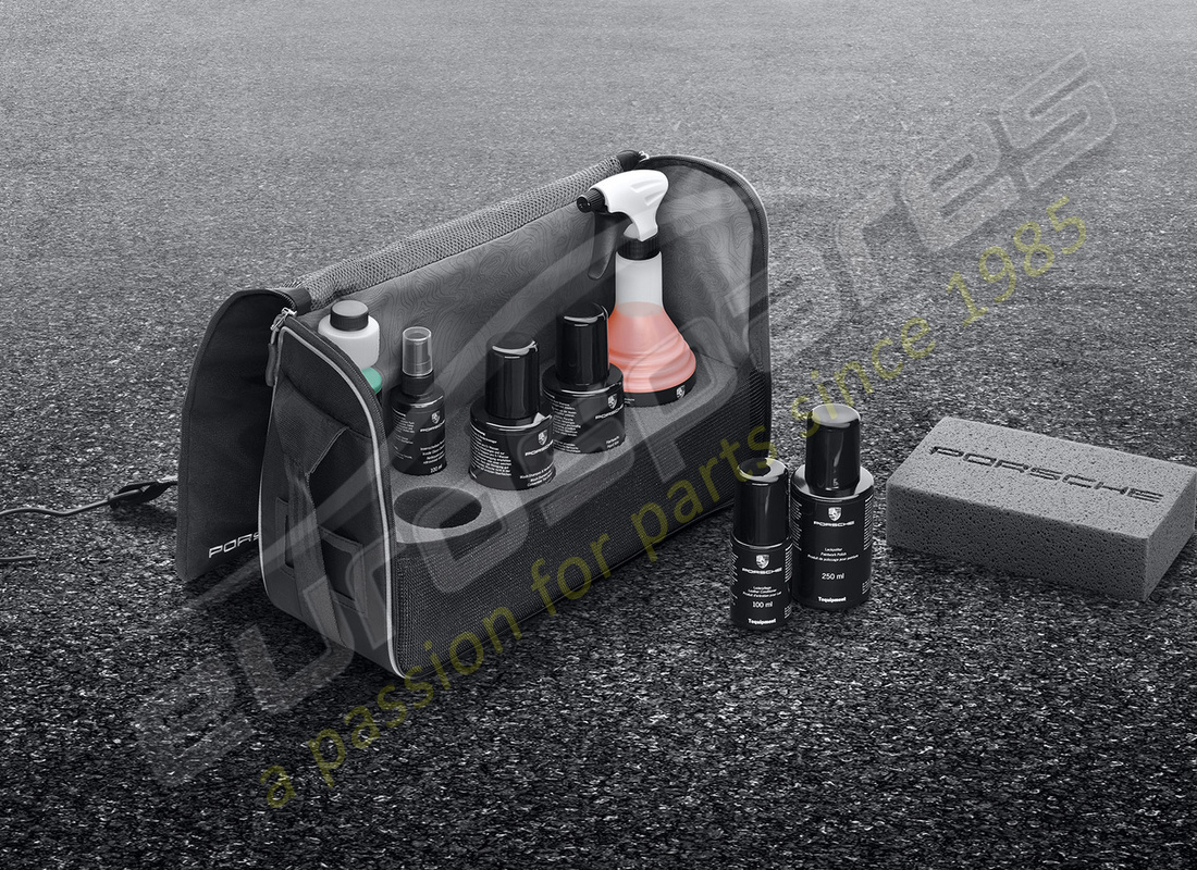 coffret d'entretien pour voiture neuf porsche. numéro de pièce 00004400403 (1)