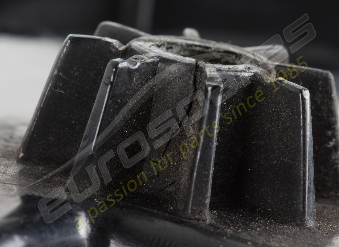 PHARE EUROSPARES ENDOMMAGÉ. NUMÉRO DE PIÈCE EAP1392841 (10) phare eurospares endommagé. numéro de pièce eap1392841 (10)