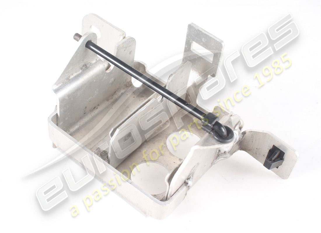 SUPPORT DE MONTAGE DE SOUPAPE TGK D'OCCASION Ferrari. NUMÉRO DE PIÈCE 84066200 (1)