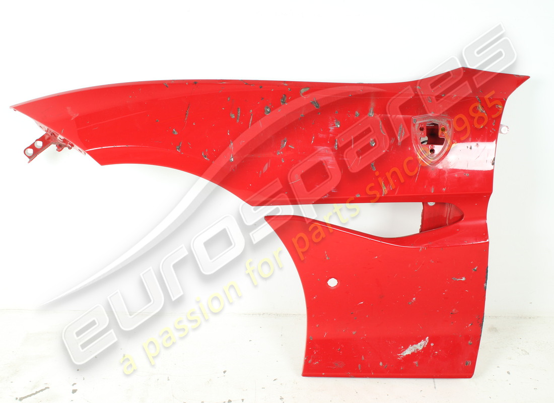 aile avant gauche ferrari endommagée. numéro de pièce 88750311 (3)